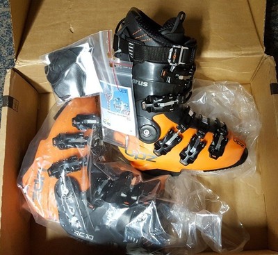 alpine snowboard boots